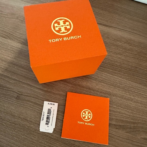 Tory Burch Women’s Izzie Pink Rubber Strap Watch 36mm TBW3017 - Picture 6 of 6